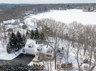 5 Grace St, North Chelmsford, MA 01863