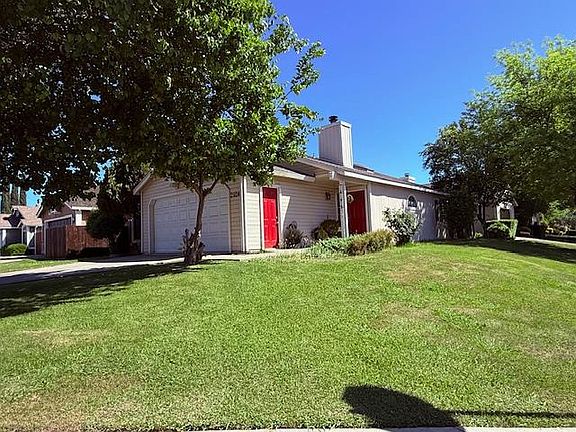2nd image of 2924 Merle Ave