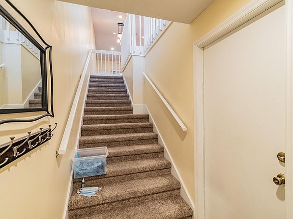 4th image of 3002 Cottage Grove Ct #1806