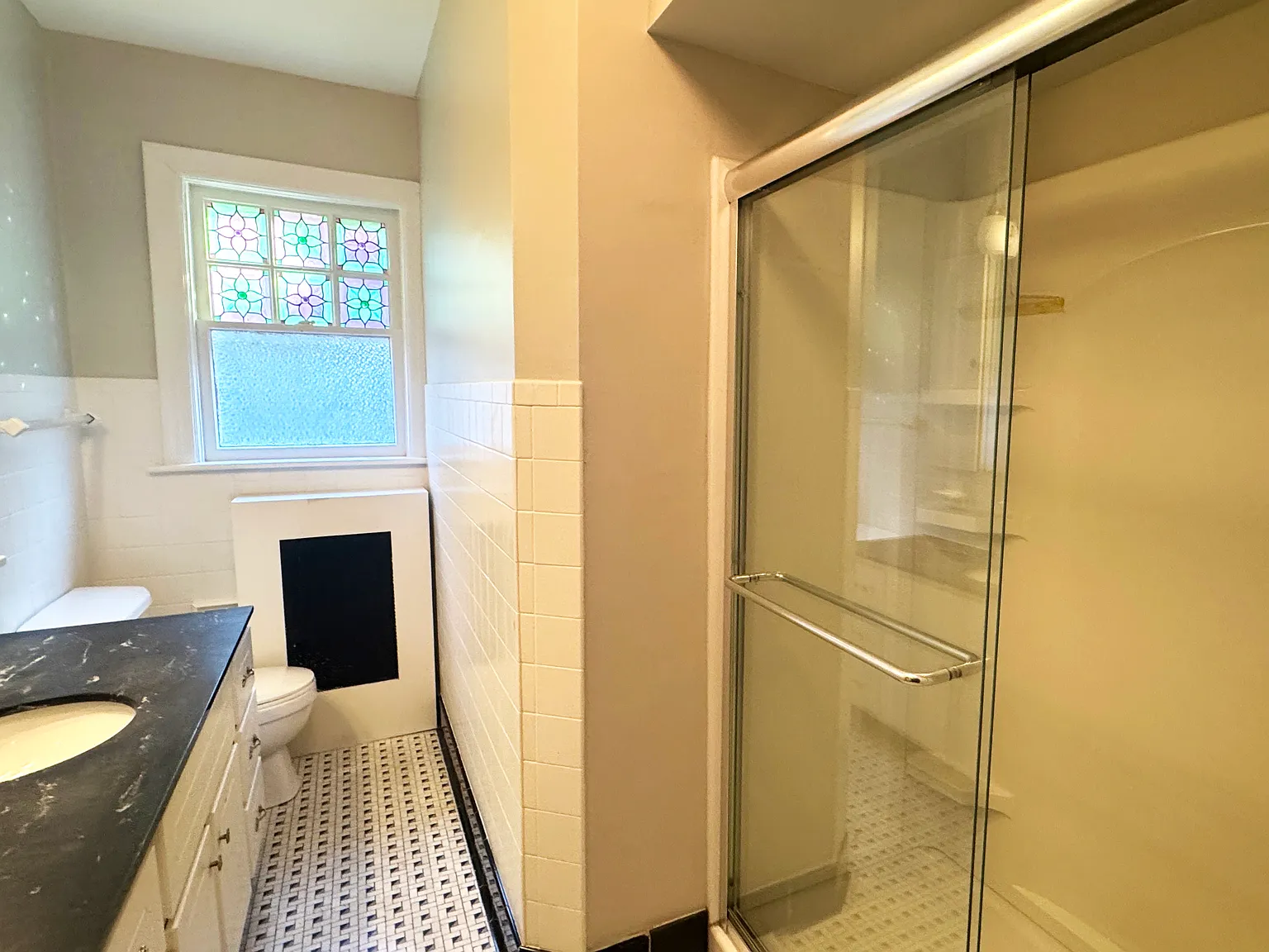 2 bed, $1,350 — Photo 4