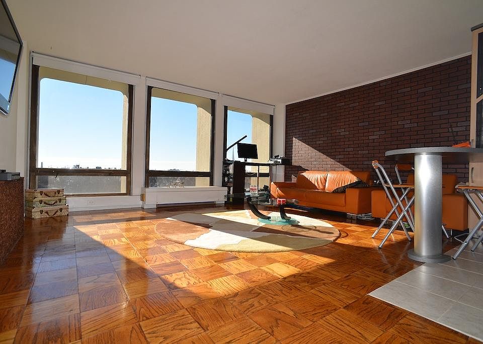 1st image of 210 Locust St APT 7C