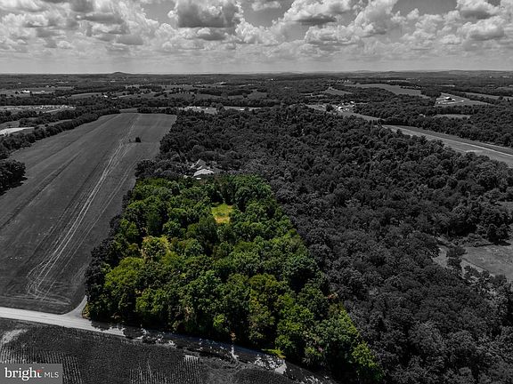 2nd image of 360 Kralltown Rd
