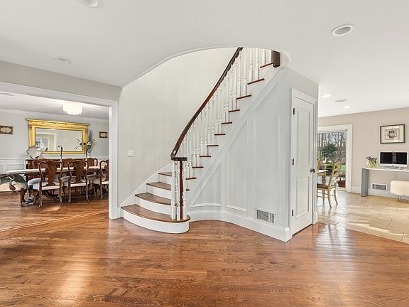 16 Birch Grove Drive