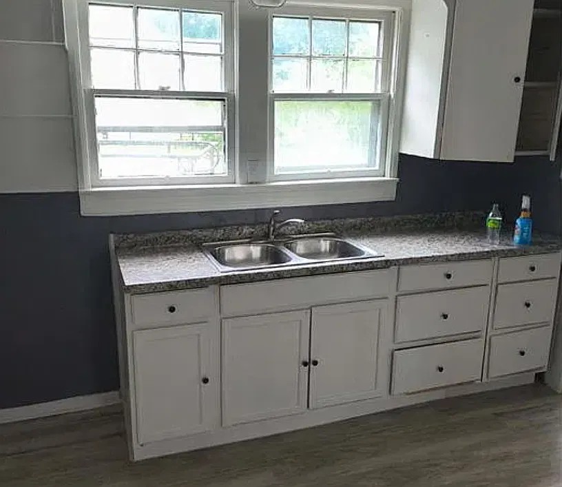 3 bed, 1050 sqft, $1,280 — Photo 4