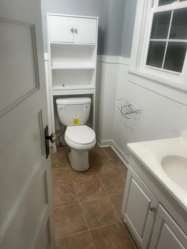 2 bed, $1,436 — Photo 2
