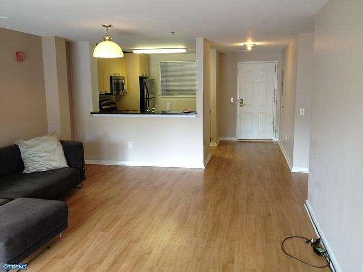 1st image of 2 Leverington Ave #44