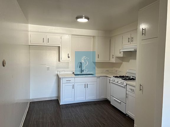 2nd image of 4111 W Rosecrans Ave APT 11