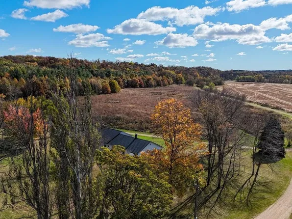 7311 Riverside Road, Gratiot, WI 53541