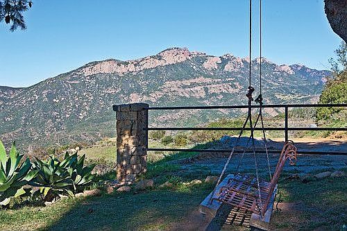 10936 Pacific View Rd, Malibu, CA 90265 | Zillow