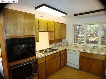 2nd image of 11041 Juanita Ct