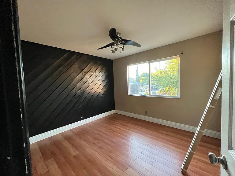 419 Manchester Way — Photo 11