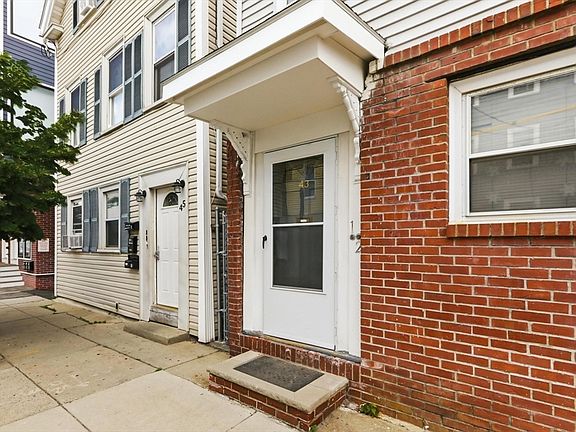 3rd image of 43 Morris St
