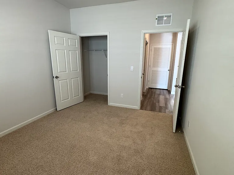 8956 Orchid Reserve Cir #56 — Photo 9