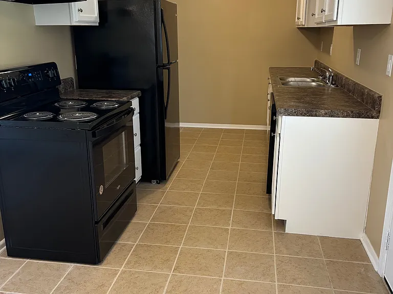 5920 Windy Hill Cir S — Photo 5