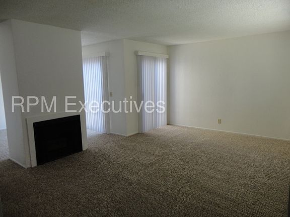 3rd image of 44200 Kingtree Ave Unit 51