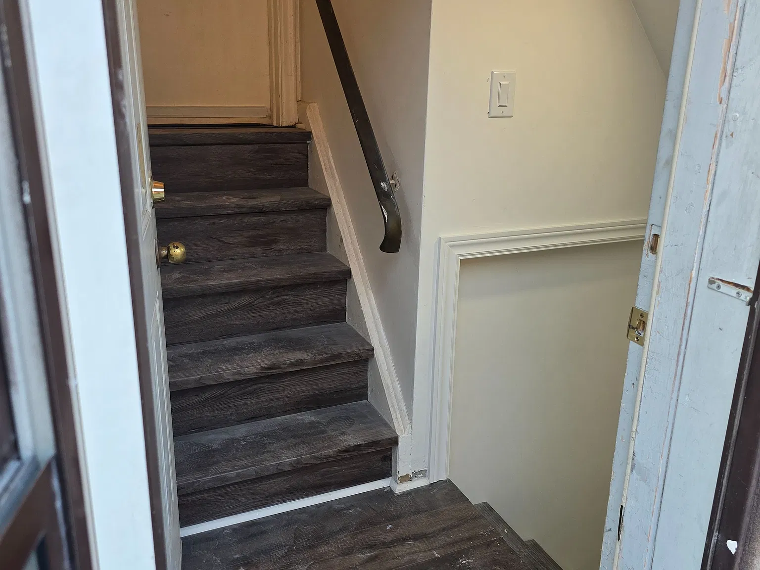 2 bed, $2,095 — Photo 2