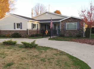 1010 Pleasant St, Ironton, OH 45638