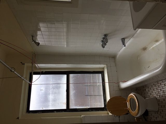 1st image of 354 E 21st St APT 3H