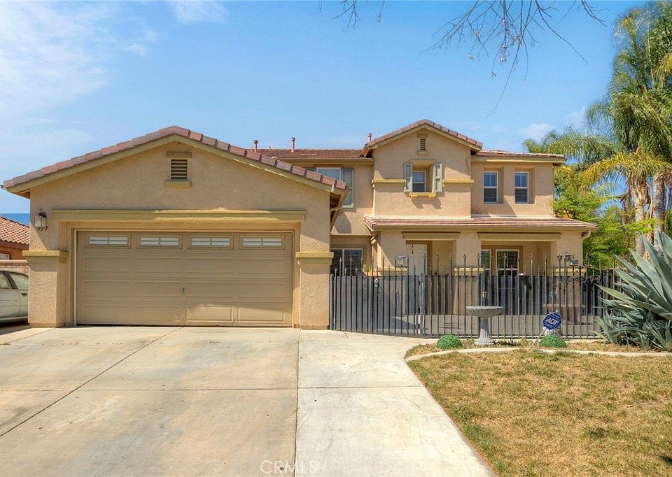 1st image of 977 Saltbush Ln