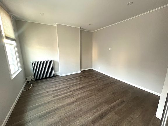 5th image of 103 Main St Suite 1