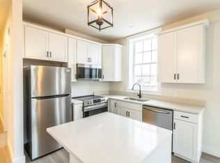 1143 Rose Hill Dr #201, Charlottesville, VA
