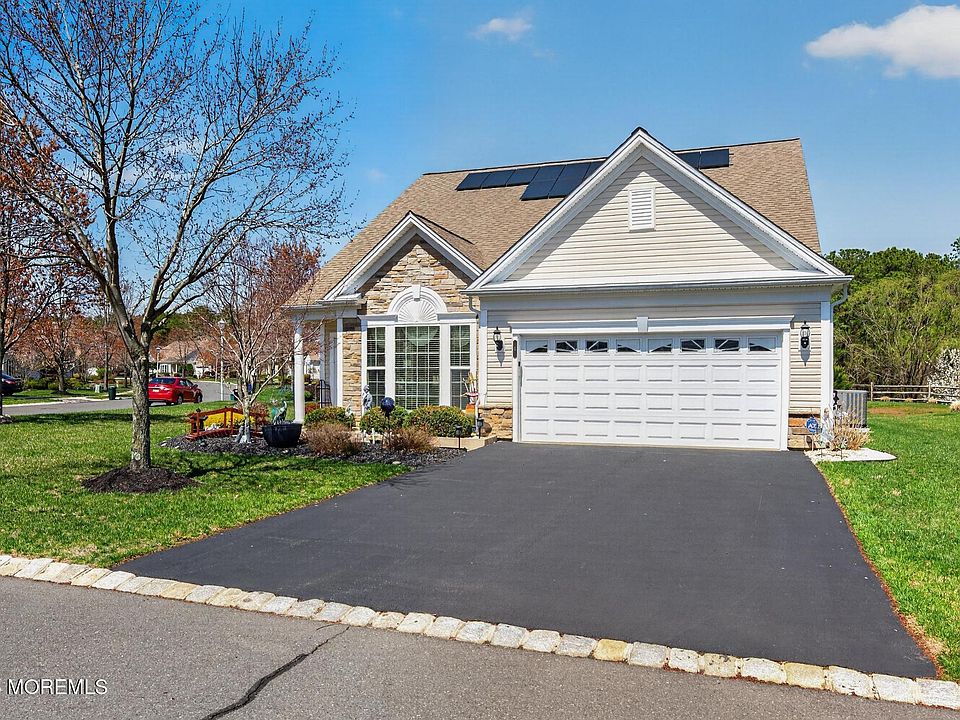 1st image of 1 Radcliffe Lane