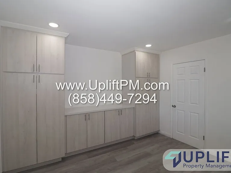 1635 Yost Dr — Photo 10