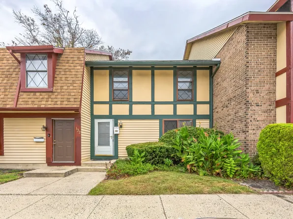 130 Chelsea Cir, Clementon, NJ 08021