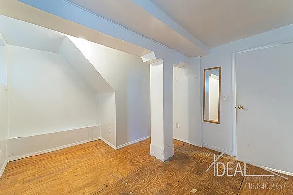 Rented by Ideal Properties Group | media 29