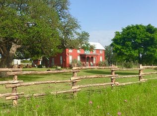 7514 Flat Creek Rd, Johnson City, TX 78636