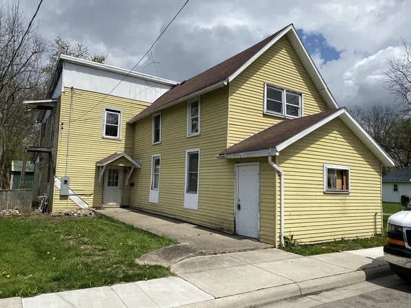 312 Hill St, Urbana, OH 43078