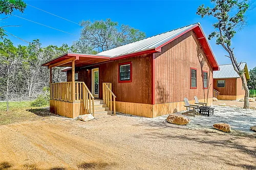 1374 Forest View Dr #1 Photo 1