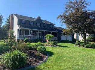 3080 Persimmon Dr, York, PA 17404