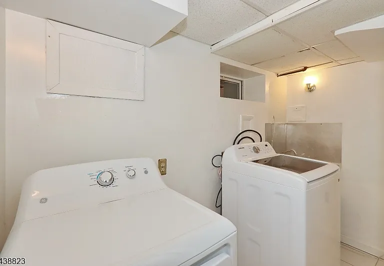 2515 Jackson Ave — Photo 7