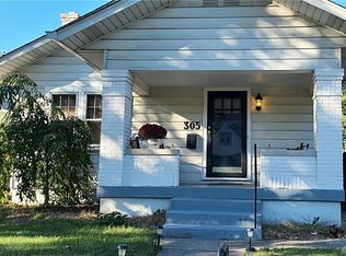 305 Monteray Ave, Oakwood, OH 45419