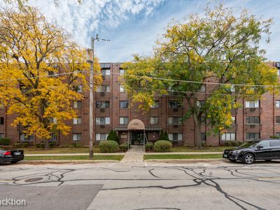 835 Pearson St APT 310, Des Plaines, IL, 60016