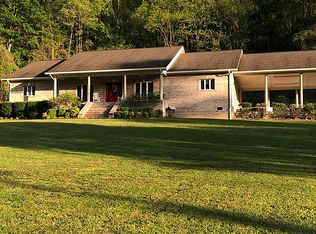 300 Sunset Trl, Jellico, TN 37762