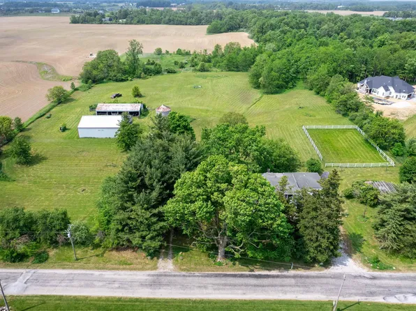 3452 E 950th Rd N, Roanoke, IN 46783