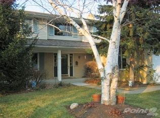 43818 Hanford Rd, Canton, MI 48187