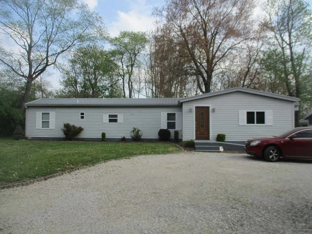 529 Church St photo 1