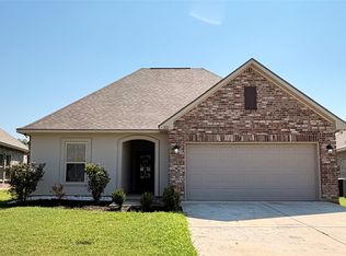 221 Hyperion St, Bossier City, LA 71111