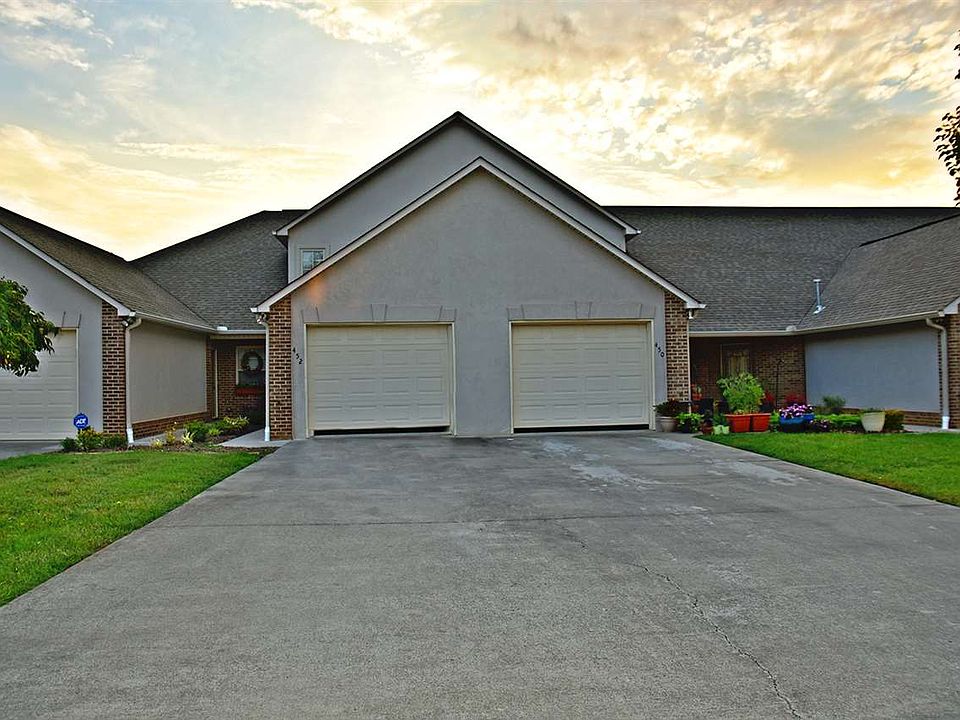 1st image of 452 Lochmere Dr