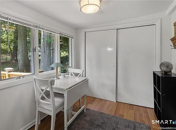 4th image of 44 Roseville Rd