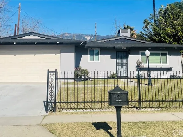 2588 Byron St, Highland, CA 92346