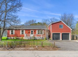 28 Dearborne Ave, Seabrook, NH 03874