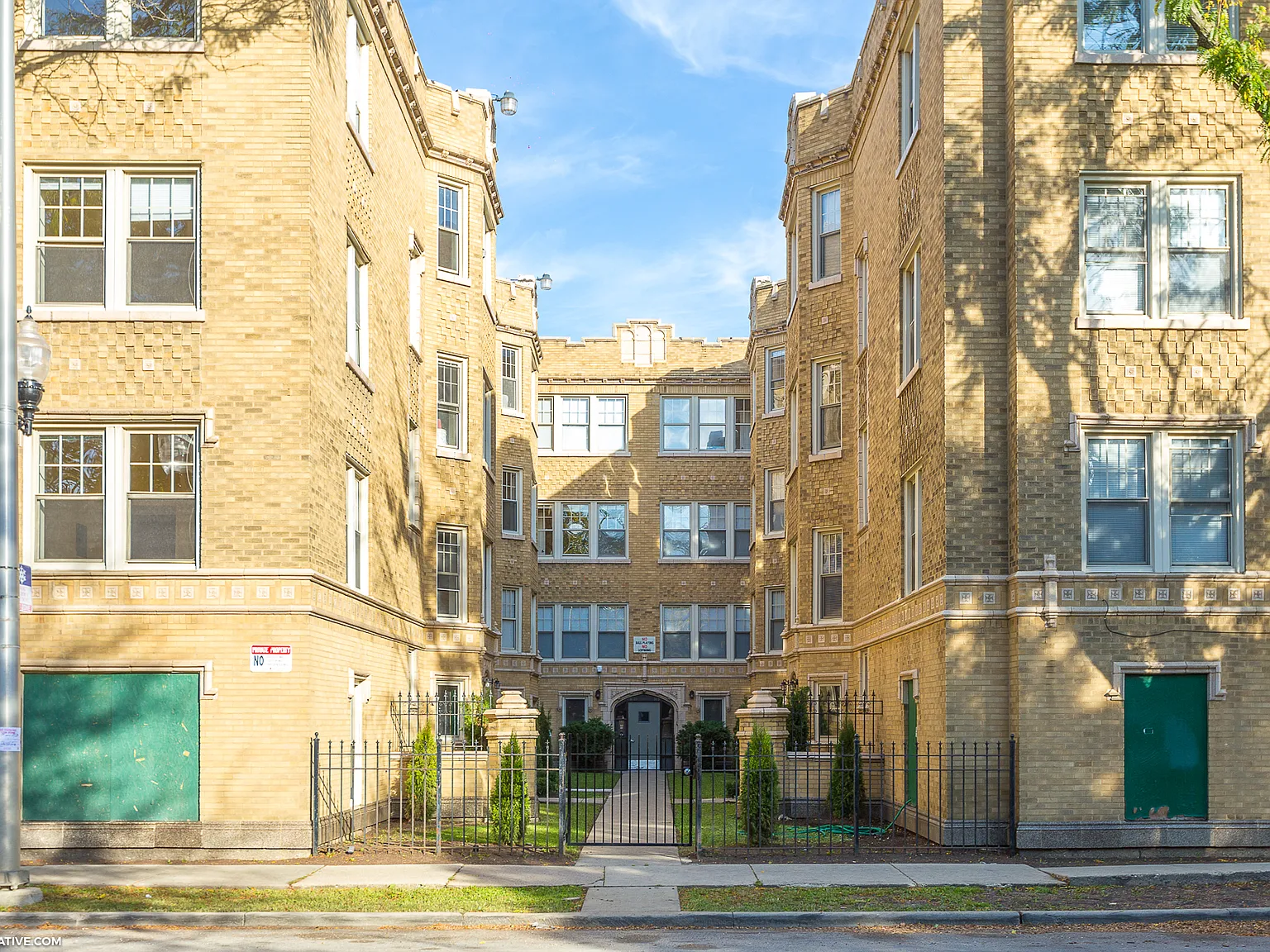 West Suburban Apartments,LLC - 653-3 — Photo 1