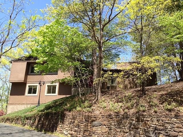 1st image of 5936 Lakemont Dr SW