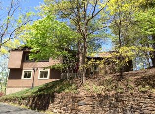 5936 Lakemont Dr SW, Roanoke, VA 24018