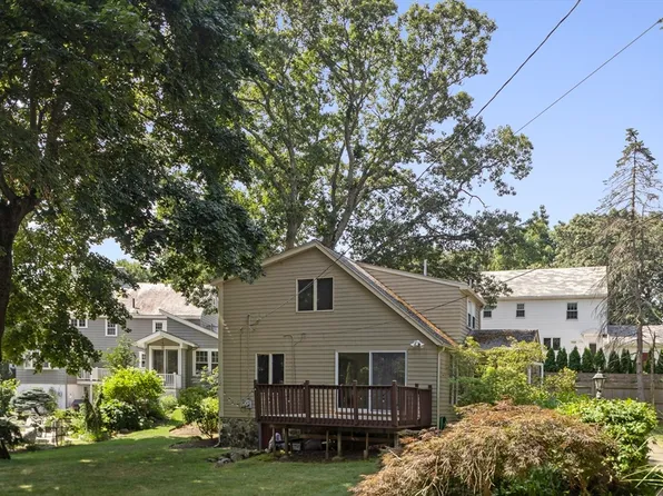 43 Knox St, Belmont, MA 02478