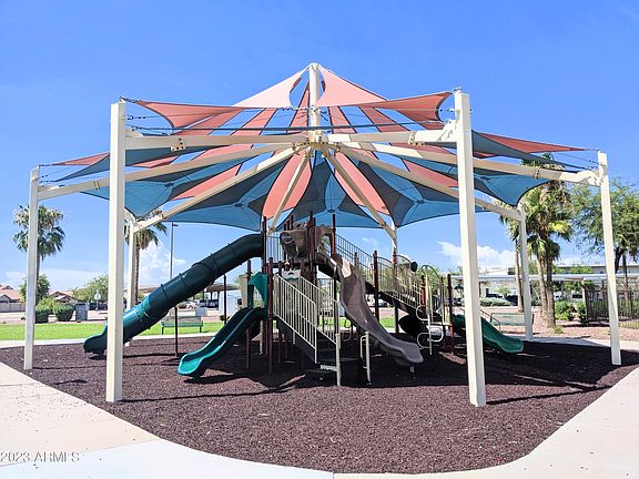 2nd image of 10473 E LUPINE Lane